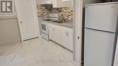 296 HICKLING TRAIL Barrie (Grove East) Ontario photo 6