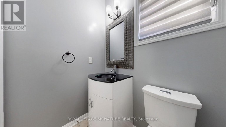 138 SUN KING CRESCENT, Barrie (Innis-Shore), Ontario, L4M0E5