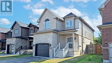 138 SUN KING CRESCENT Barrie (Innis-Shore) Ontario photo 2