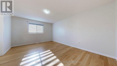 138 SUN KING CRESCENT Barrie (Innis-Shore) Ontario photo 21