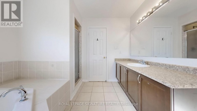 138 SUN KING CRESCENT, Barrie (Innis-Shore), Ontario, L4M0E5