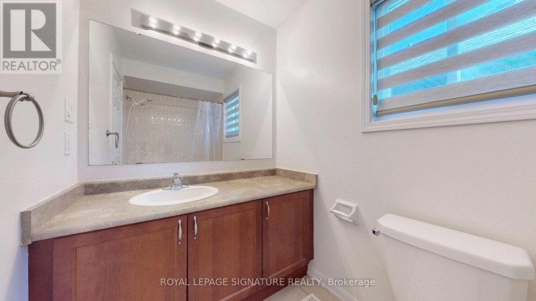 138 SUN KING CRESCENT, Barrie (Innis-Shore), Ontario, L4M0E5