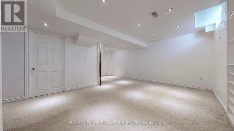 138 SUN KING CRESCENT, Barrie (Innis-Shore), Ontario, L4M0E5
