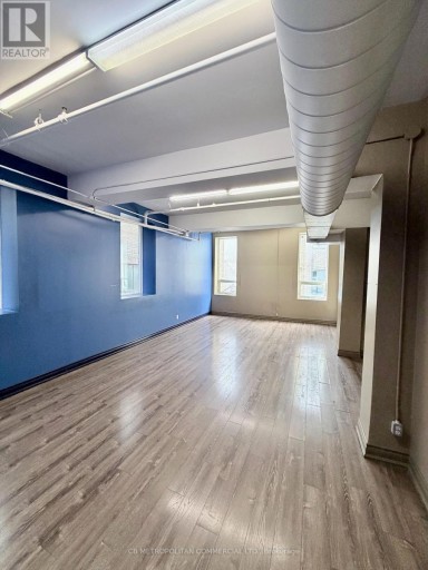 200 - 69 QUEEN STREET E, Toronto (Moss Park), Ontario, M5C1R8