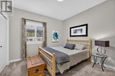 43 MAPLERIDGE CRESCENT Thames Centre (Dorchester) Ontario photo 20