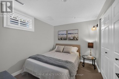 43 MAPLERIDGE CRESCENT Thames Centre (Dorchester) Ontario photo 31