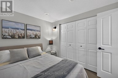 43 MAPLERIDGE CRESCENT Thames Centre (Dorchester) Ontario photo 32