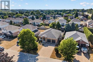 43 MAPLERIDGE CRESCENT Thames Centre (Dorchester) Ontario photo 44