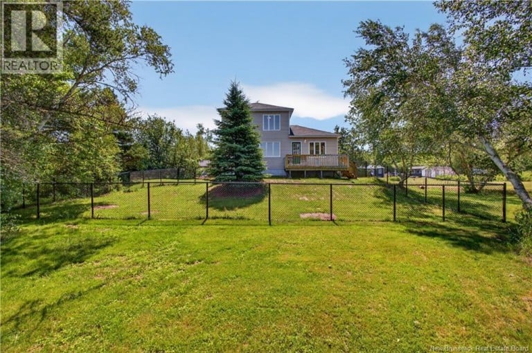 9 Bayview South Road, Baie-Sainte-Anne, New Brunswick, E9A1A5