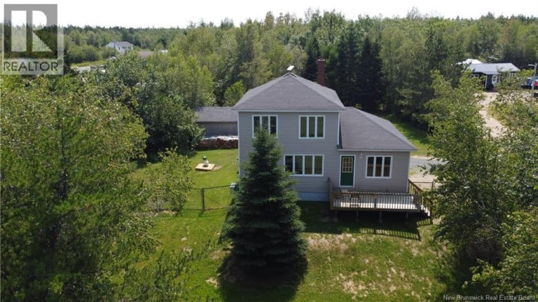 9 Bayview South Road, Baie-Sainte-Anne, New Brunswick, E9A1A5