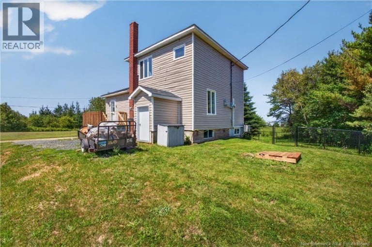 9 Bayview South Road, Baie-Sainte-Anne, New Brunswick, E9A1A5