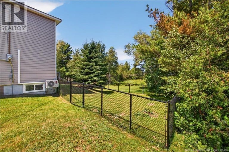 9 Bayview South Road, Baie-Sainte-Anne, New Brunswick, E9A1A5