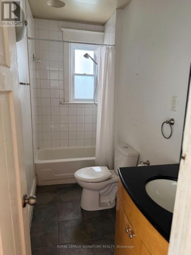 920 WOODBINE AVENUE, Toronto (Woodbine Corridor), Ontario, M4C4B7
