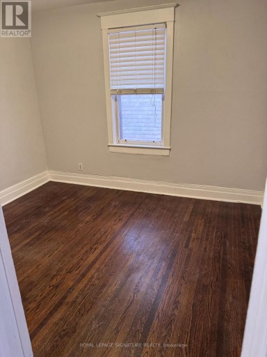 920 WOODBINE AVENUE, Toronto (Woodbine Corridor), Ontario, M4C4B7