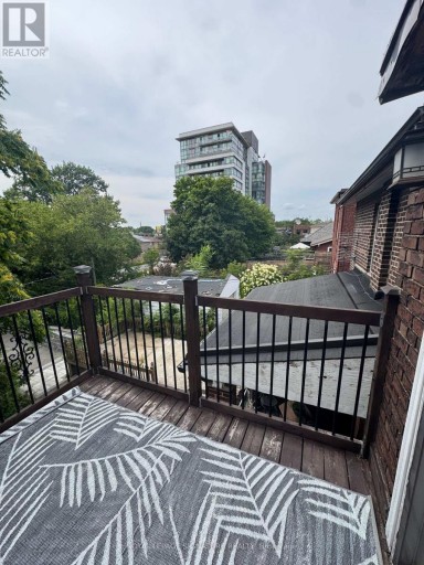 920 WOODBINE AVENUE, Toronto (Woodbine Corridor), Ontario, M4C4B7