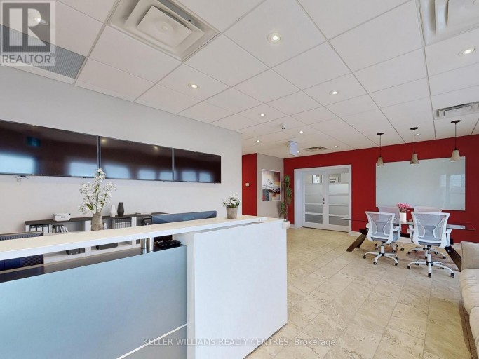 UNIT 4 - 117 WELLINGTON STREET E, Aurora (Aurora Village), Ontario, L4G1H9