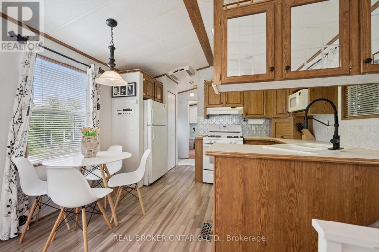 218 BEACH ROAD, Centre Wellington, Ontario, N1M2W5