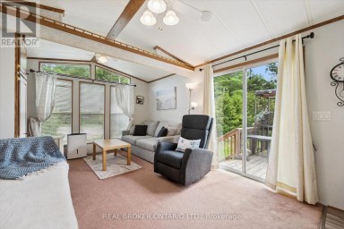 218 BEACH ROAD Centre Wellington Ontario photo 15