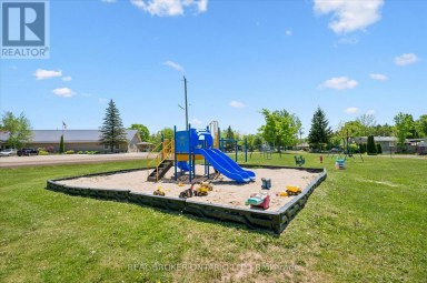 218 BEACH ROAD Centre Wellington Ontario photo 27
