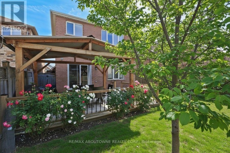 UPPER - 3339 RUTH FERTEL DRIVE, Mississauga (Churchill Meadows), Ontario, L5M0H6