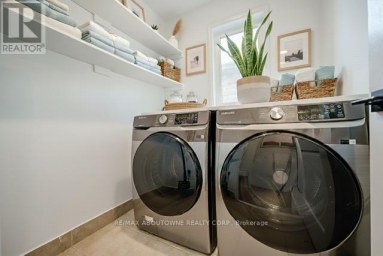 UPPER - 3339 RUTH FERTEL DRIVE Mississauga (Churchill Meadows) Ontario photo 29