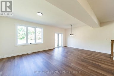 3141 RIVER STREET Brooke-Alvinston (Brooke Alvinston) Ontario photo 6