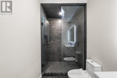 MAIN - 131 DOVERCOURT ROAD Toronto (Trinity-Bellwoods) Ontario photo 13