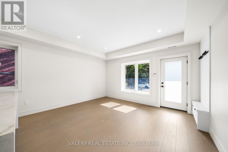 MAIN - 131 DOVERCOURT ROAD, Toronto (Trinity-Bellwoods), Ontario, M6J3C5