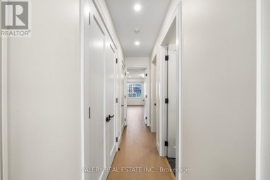 MAIN - 131 DOVERCOURT ROAD Toronto (Trinity-Bellwoods) Ontario photo 8