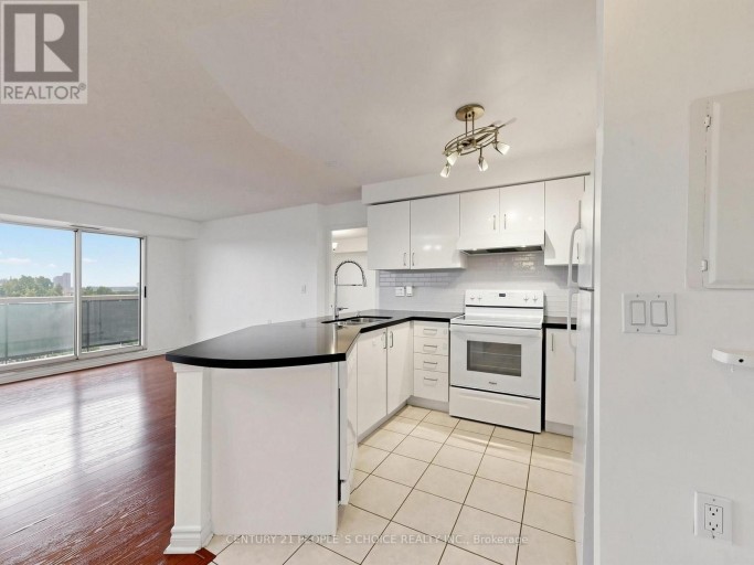 603 - 935 SHEPPARD AVENUE W, Toronto (Clanton Park), Ontario, M3H2T7