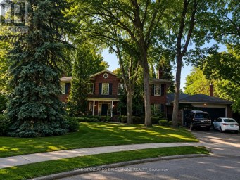 2 ZAHARIAS COURT Toronto (St. Andrew-Windfields) Ontario photo 1