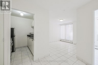105 - 485 KINGSTON ROAD Toronto (The Beaches) Ontario photo 5