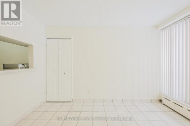 105 - 485 KINGSTON ROAD Toronto (The Beaches) Ontario photo 8