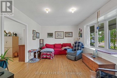307 PEARL STREET Caledon (Bolton West) Ontario photo 5