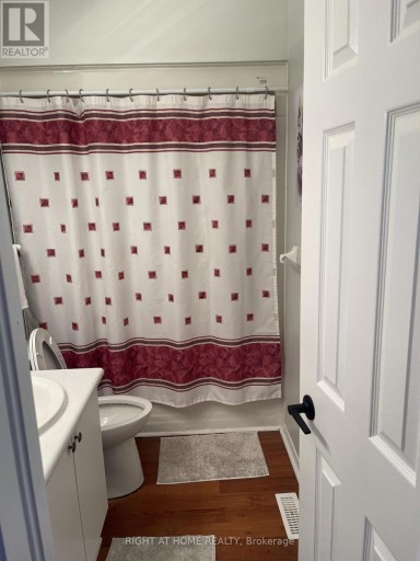 ROOM 1 - 33 PHAIR CRESCENT, London South (South J), Ontario, N5Z5B5