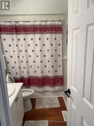 ROOM 2 - 33 PHAIR CRESCENT London South (South J) Ontario photo 11