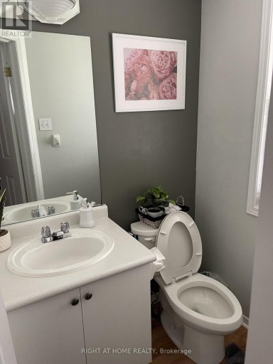 ROOM 2 - 33 PHAIR CRESCENT, London South (South J), Ontario, N5Z5B5