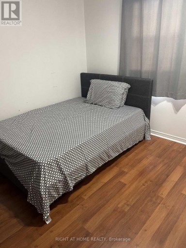 ROOM 2 - 33 PHAIR CRESCENT, London South (South J), Ontario, N5Z5B5