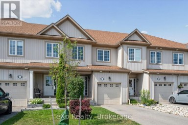 14 SADLER STREET Centre Wellington (Fergus) Ontario photo 2