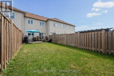 14 SADLER STREET Centre Wellington (Fergus) Ontario photo 33