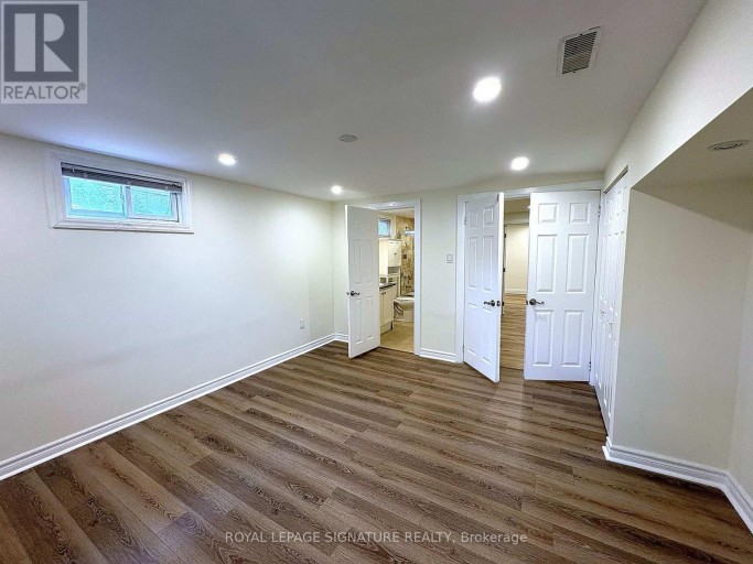 BASEMENT - 5 CARNEGIE COURT, Toronto (Newtonbrook West), Ontario, M2M1W2