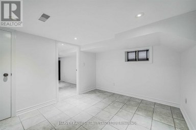 LOWER - 184 CEDRIC AVENUE Toronto (Oakwood Village) Ontario photo 13