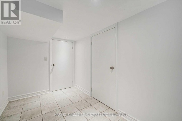 LOWER - 184 CEDRIC AVENUE, Toronto (Oakwood Village), Ontario, M6C3X8