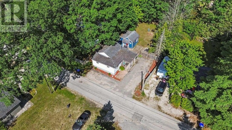 60 LAIDLAW STREET, Wasaga Beach, Ontario, L9Z2L2