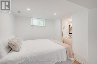 12 PEEL STREET S Hamilton (Strathcona) Ontario photo 19