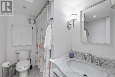 12 PEEL STREET S Hamilton (Strathcona) Ontario photo 20