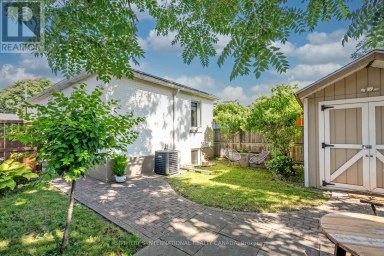 12 PEEL STREET S Hamilton (Strathcona) Ontario photo 32