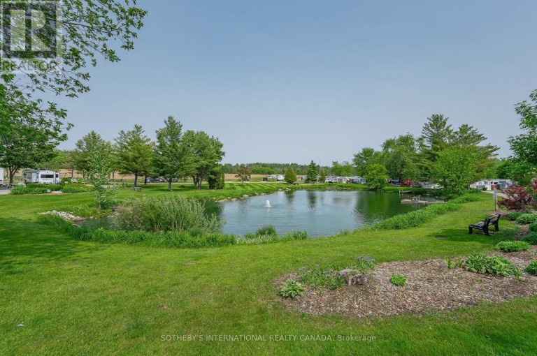 215 - 580 BEAVER CREEK ROAD, Waterloo, Ontario, N2J3Z4