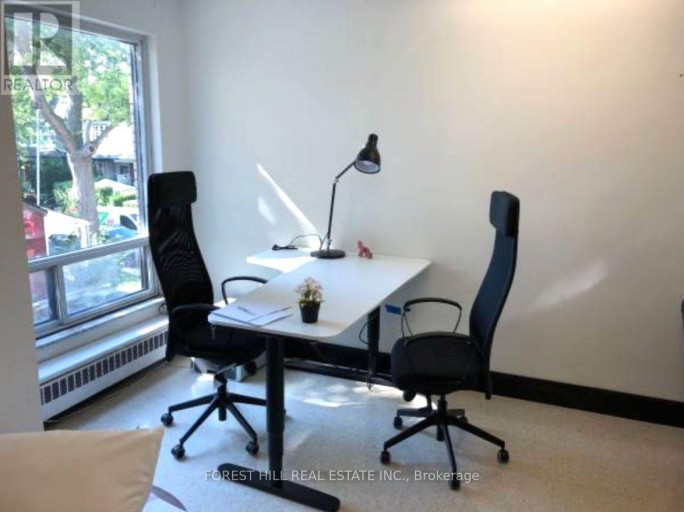 300 - 226 BATHURST STREET, Toronto (Trinity-Bellwoods), Ontario, M5T2R9