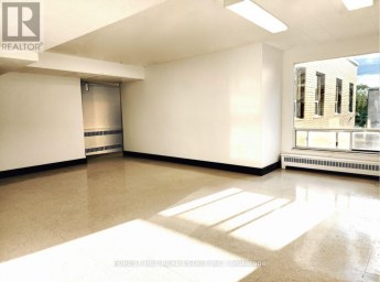 300 - 226 BATHURST STREET Toronto (Trinity-Bellwoods) Ontario photo 9